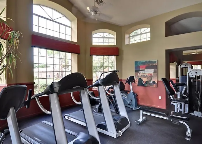 Pool Hot Tub Gym Parking N. Scottsdale