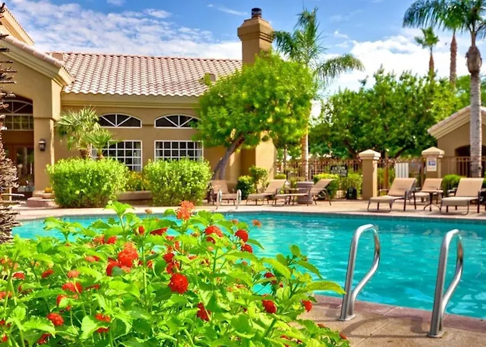 Dom wakacyjny Pool Hot Tub Gym Parking N. Scottsdale *